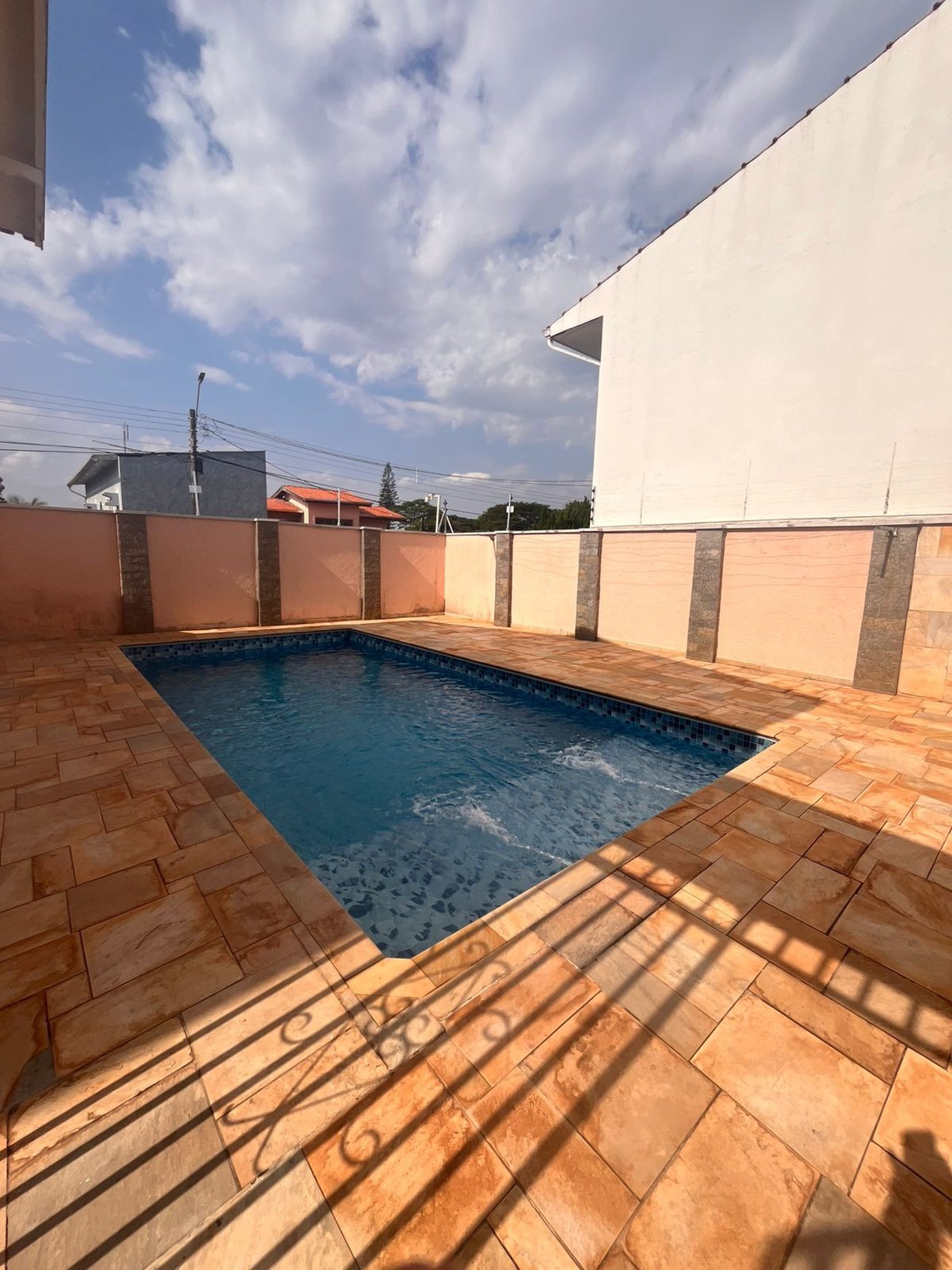 Casa à venda com 3 quartos, sendo 1 suíte, em Parque Ortolândia, Hortolândia, SP