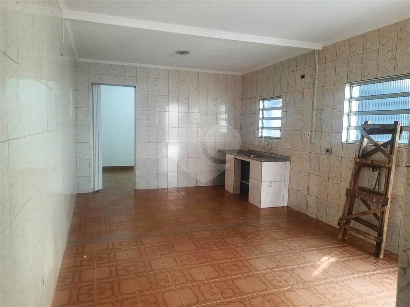 Casa à venda com 2 quartos em Jardim Santa Lúcia, Suzano, SP
