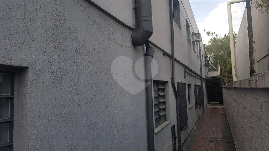 Sobrado à venda com 2 quartos em Alto da Boa Vista, São Paulo, SP