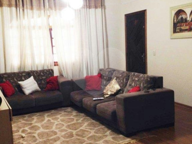 Casa à venda com 4 quartos, sendo 1 suíte,  em Tremembé, São Paulo, SP