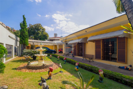 Casa Térrea à venda com 4 suítes em Alto da Lapa, São Paulo, SP