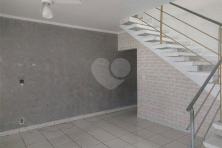 Casa à venda com 5 quartos, sendo 1 suíte, em Jardim Márcia, Suzano, SP