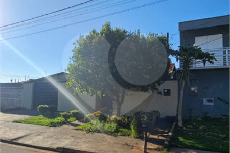 Casa à venda com 3 quartos em Bairro da Moóca, Ponta Porã, MS