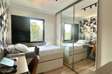 Apartamento à venda com 3 quartos, sendo 1 suíte,  em Jardim São Paulo(zona Norte), São Paulo, SP