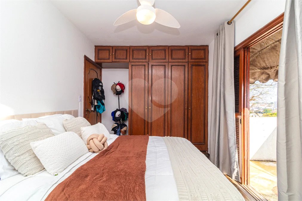 Sobrado à venda com 3 quartos, sendo 1 suíte, em Jardim Prudência, São Paulo, SP