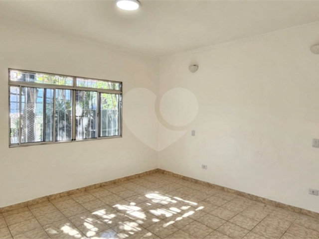 Sobrado à venda com 5 quartos, sendo 1 suíte,  em Interlagos, São Paulo, SP