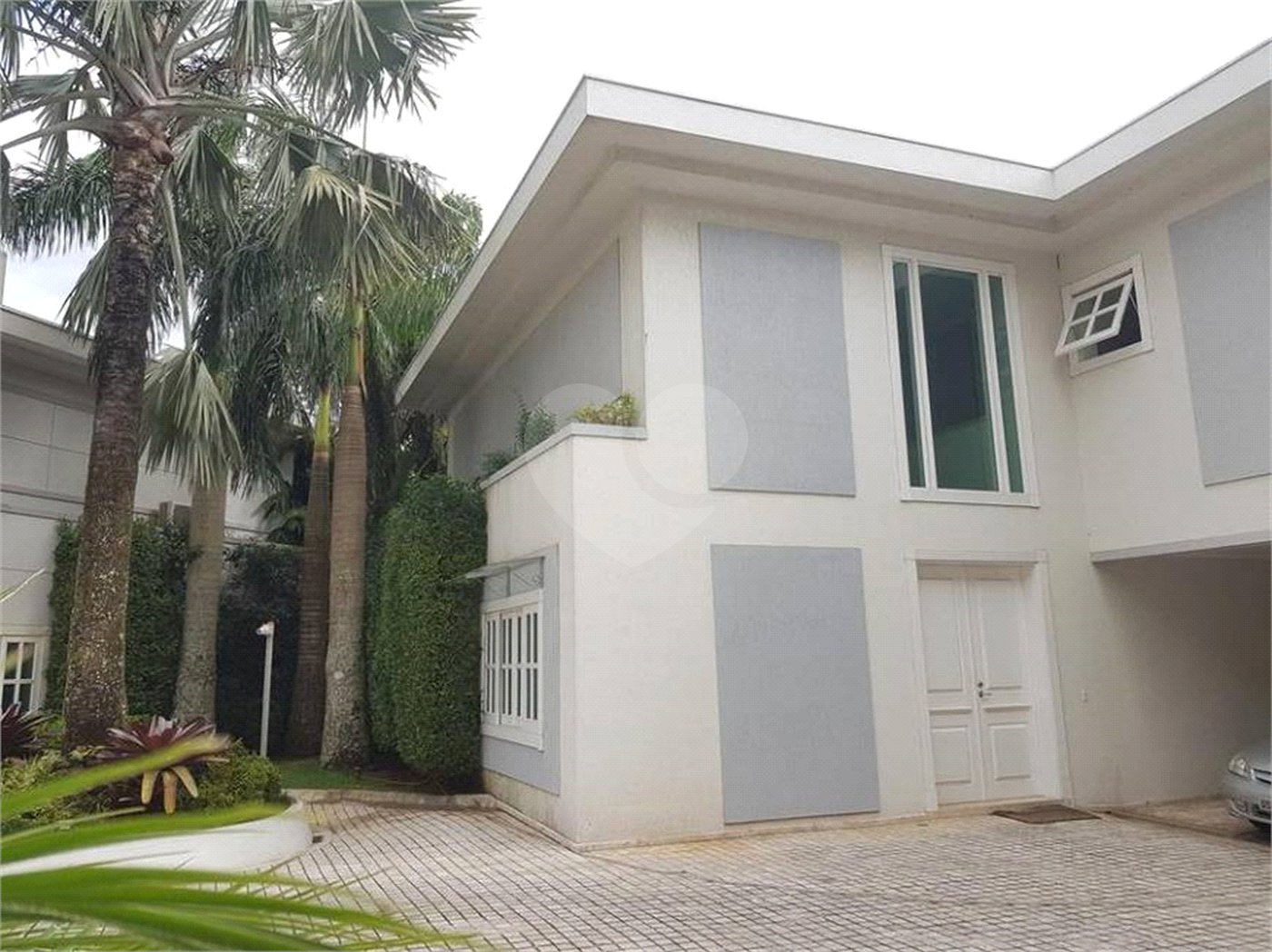 Casa à venda com 4 suítes no condomínio Vilaretto, São Paulo - SP