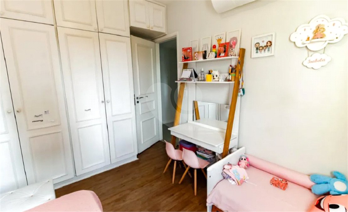 Apartamento à venda com 3 quartos, sendo 1 suíte, em Vila Andrade, São Paulo, SP