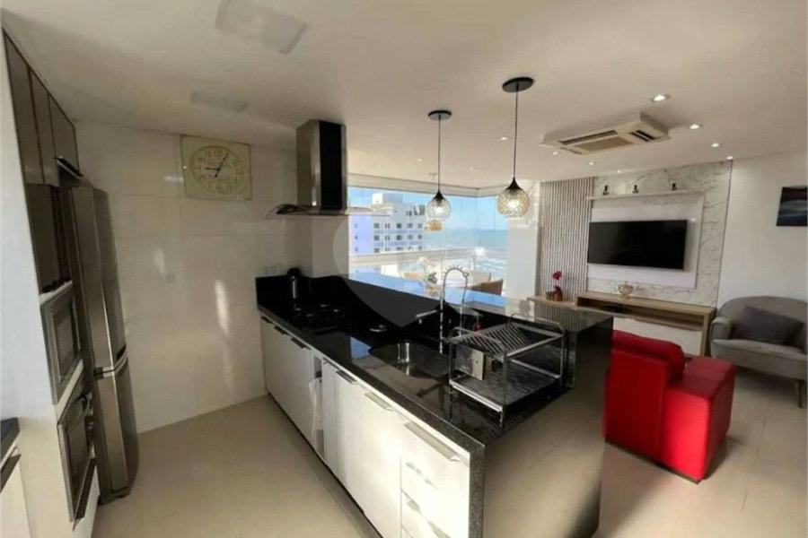 Duplex à venda com 3 suítes em Caiçara, Praia Grande, SP