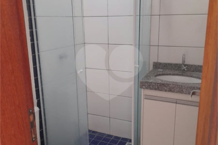 Sobrado à venda com 2 suítes em Jardim Nely, Indaiatuba, SP