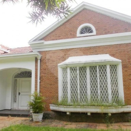 Casa à venda com 3 quartos, sendo 1 suíte, no condomínio Praça Pero Vaz de Caminha,260, São Paulo - SP