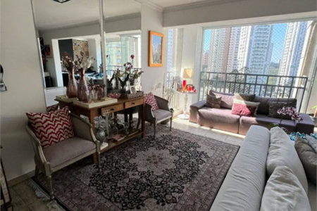 Apartamento à venda com 4 quartos, sendo 2 suítes, em Vila Andrade, São Paulo, SP