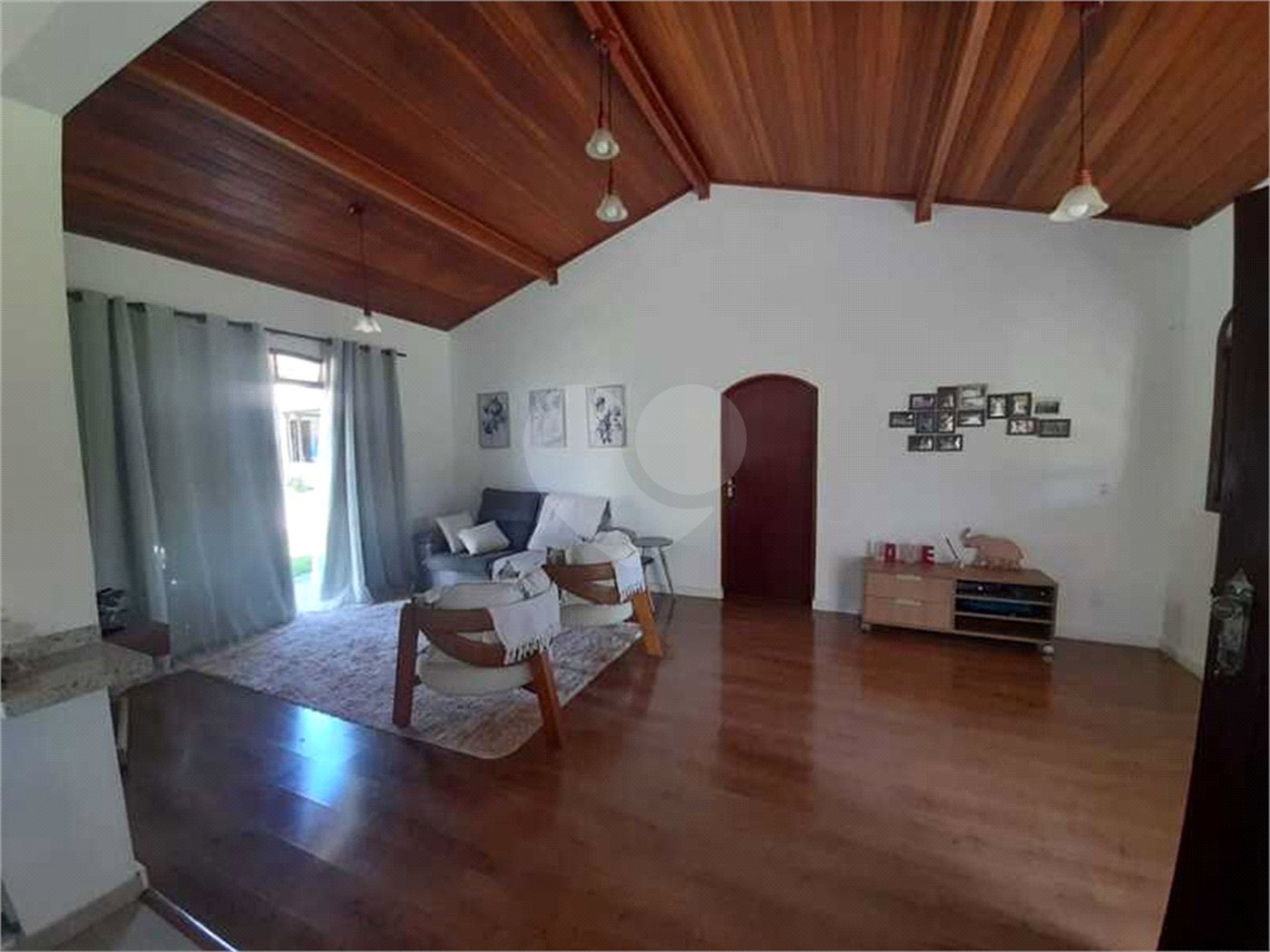 Chácara à venda com 3 suítes em Pavão (canguera), São Roque, SP