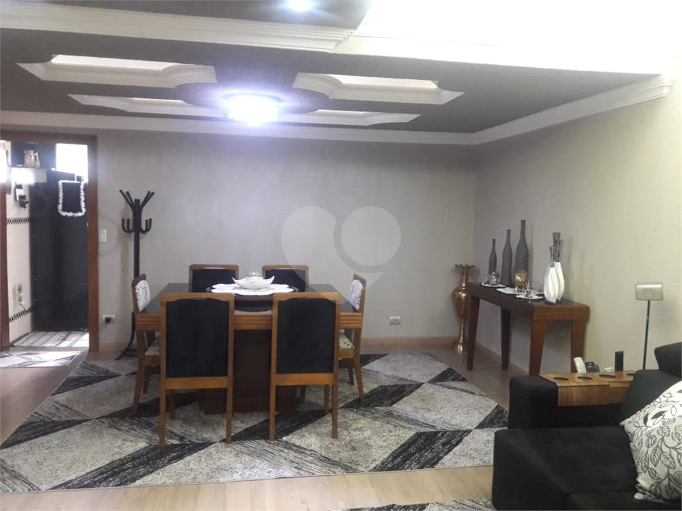 Sobrado à venda com 3 quartos, sendo 1 suíte, em Vila Milton, Guarulhos, SP