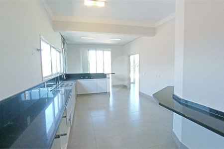 Casa para alugar com 4 suítes no condomínio Residencial Terras de Vinhedo, Vinhedo - SP