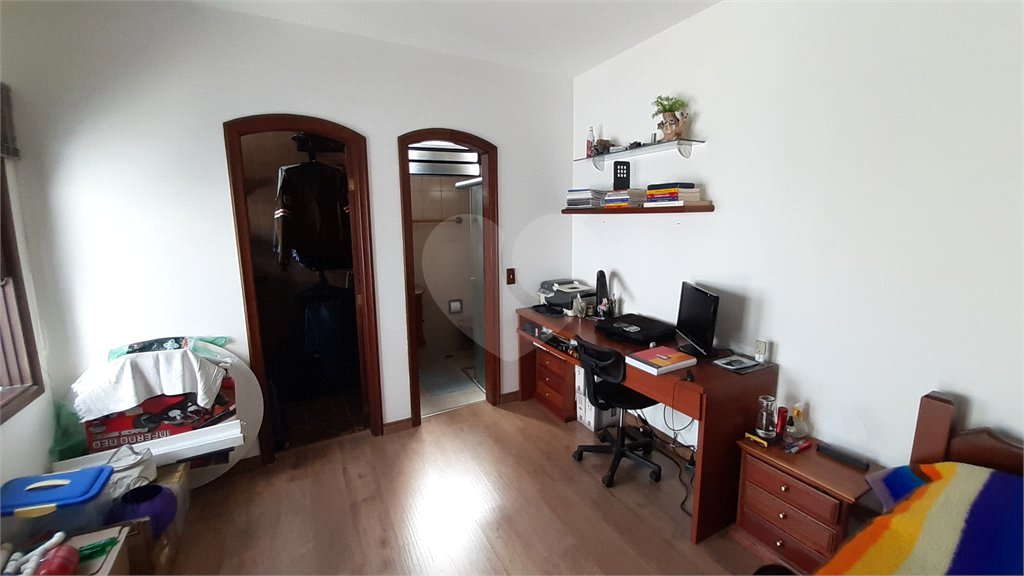 Sobrado à venda com 4 quartos, sendo 1 suíte,  em Planalto Paulista, São Paulo, SP