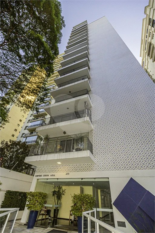 Apartamento á venda em Higienópolis com 212m² 3 dormitórios 1 suíte 2 vagas