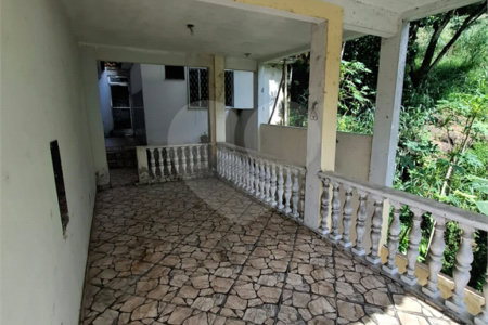 Casa à venda com 5 quartos em Santíssimo, Rio de Janeiro, RJ