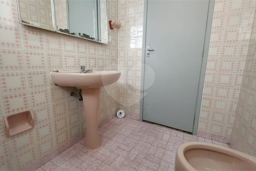 Sobrado à venda ou para alugar com 3 quartos, sendo 2 suítes,  em Vila Mascote, São Paulo, SP
