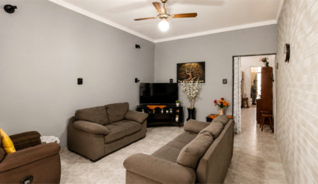 Casa à venda com 2 quartos em Vila Carvalho, Sorocaba, SP