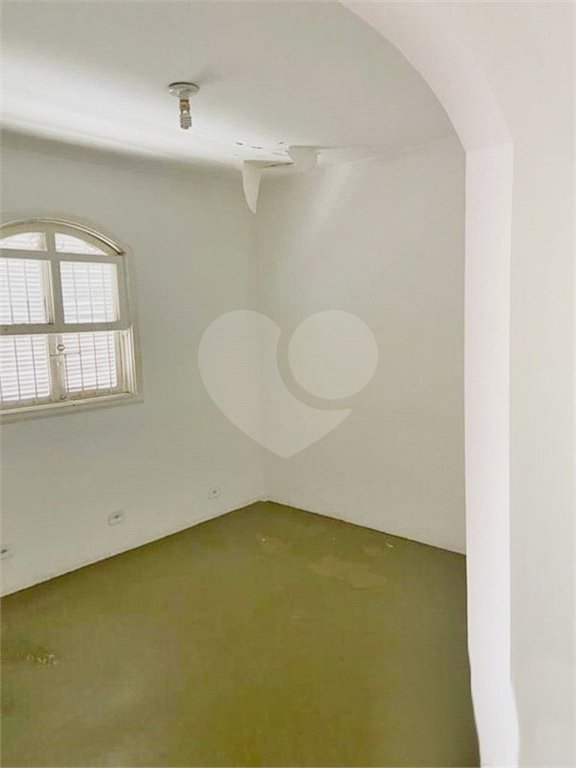 Sobrado à venda com 4 quartos em Vila Gomes Cardim, São Paulo, SP