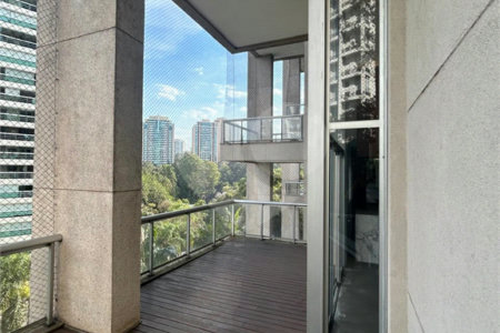 Apartamento à venda com 2 suítes em Parque do Morumbi, São Paulo, SP