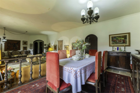 Casa à venda ou para alugar com 4 quartos, sendo 2 suítes, em Jardim Leonor, São Paulo, SP