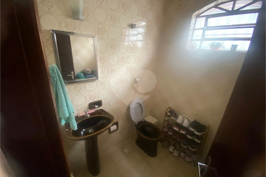 Sobrado à venda com 3 quartos, sendo 1 suíte, em Vila Guilherme, São Paulo, SP