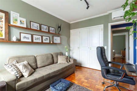Apartamento à venda com 3 quartos, sendo 1 suíte, em Jardim Paulista, São Paulo, SP