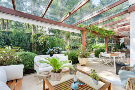 Casa à venda com 3 suítes no condomínio Parc Vignoble, São Paulo - SP