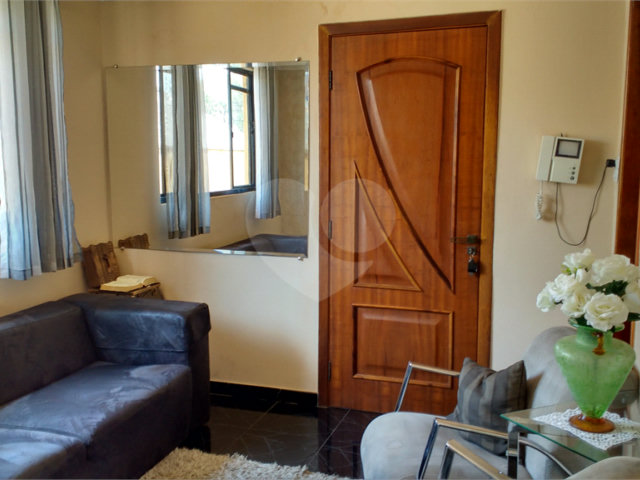Sobrado à venda com 3 quartos em Vila Nova Cachoeirinha, São Paulo, SP