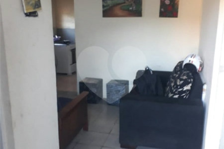 Casa à venda com 3 quartos em Eldorado, São Paulo, SP