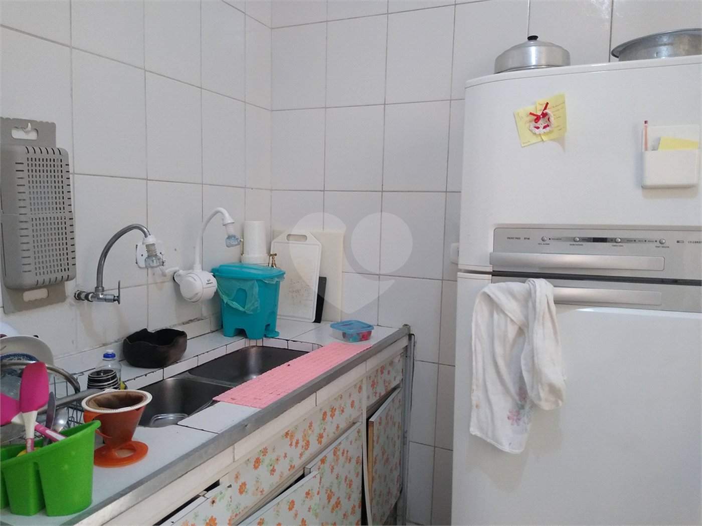 Sobrado à venda com 4 quartos, sendo 3 suítes,  em Vila Monumento, São Paulo, SP