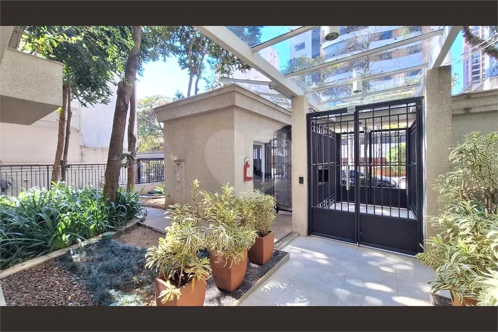 Apartamento à venda com 2 suítes em Perdizes, São Paulo, SP
