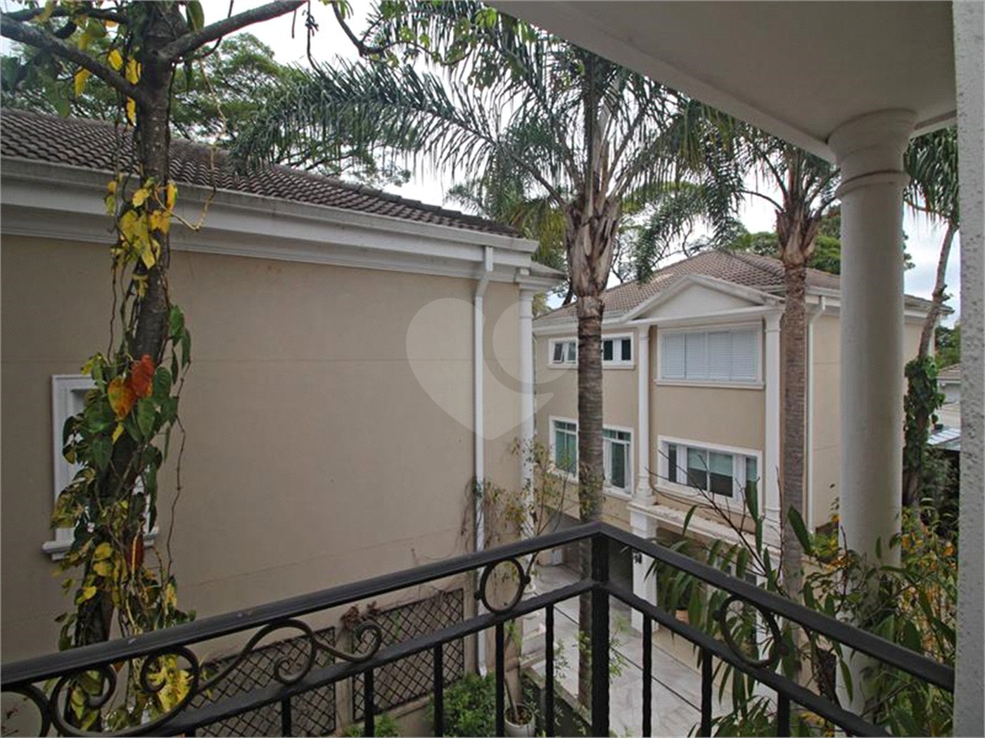 Casa à venda com 3 suítes no condomínio Brooklin Hills, São Paulo - SP