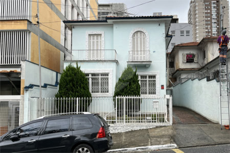 Sobrado à venda com 4 quartos, sendo 1 suíte, em Liberdade, São Paulo, SP