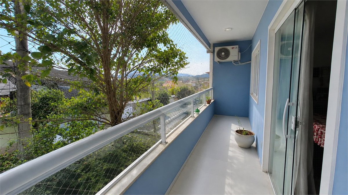 Casa à venda com 4 quartos em Campo Grande, Rio de Janeiro, RJ