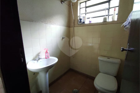 Casa à venda com 3 quartos, sendo 1 suíte, no Centro, Poá, SP