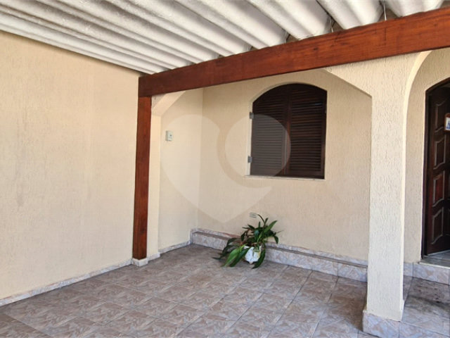 Casa Térrea à venda com 3 quartos, sendo 1 suíte,  em Santo Amaro, São Paulo, SP