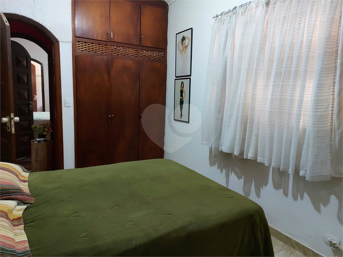 Casa à venda com 7 quartos, sendo 6 suítes, em Caceia, Mairiporã, SP