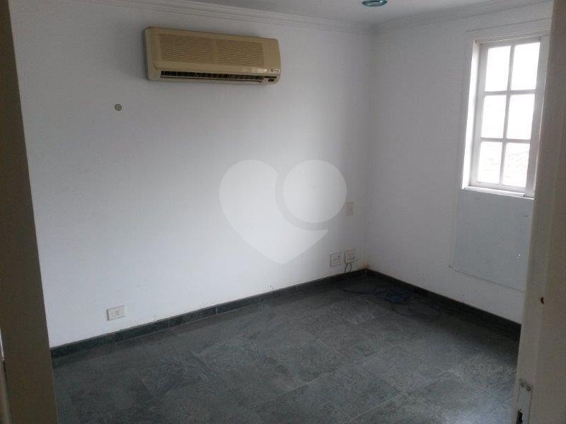Casa à venda com 7 quartos no condomínio Nova Cantareira, São Paulo - SP