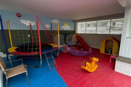 Apartamento à venda com 3 quartos, sendo 1 suíte, em São Bento, Cabo Frio, RJ