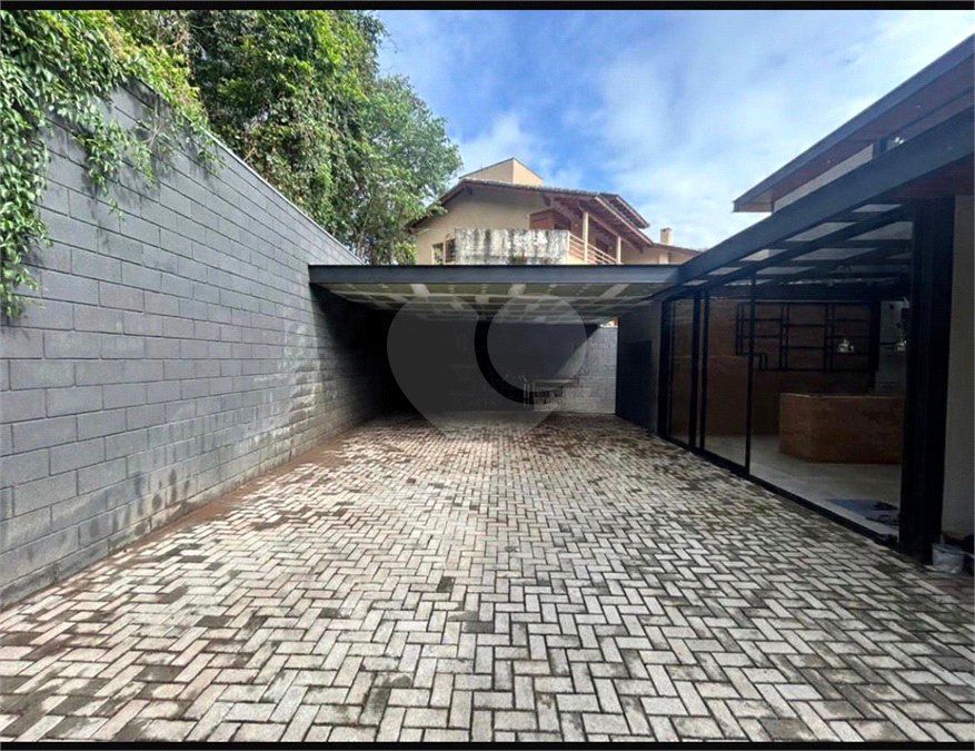 Casa à venda com 4 suítes no condomínio Residencial Bosque da Serra, Mairiporã - SP