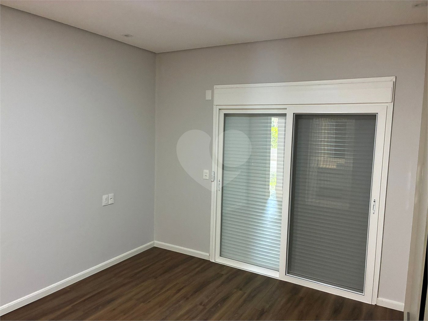 Casa à venda ou para alugar com 2 suítes no condomínio Residencial Villa do Bosque, Sorocaba - SP