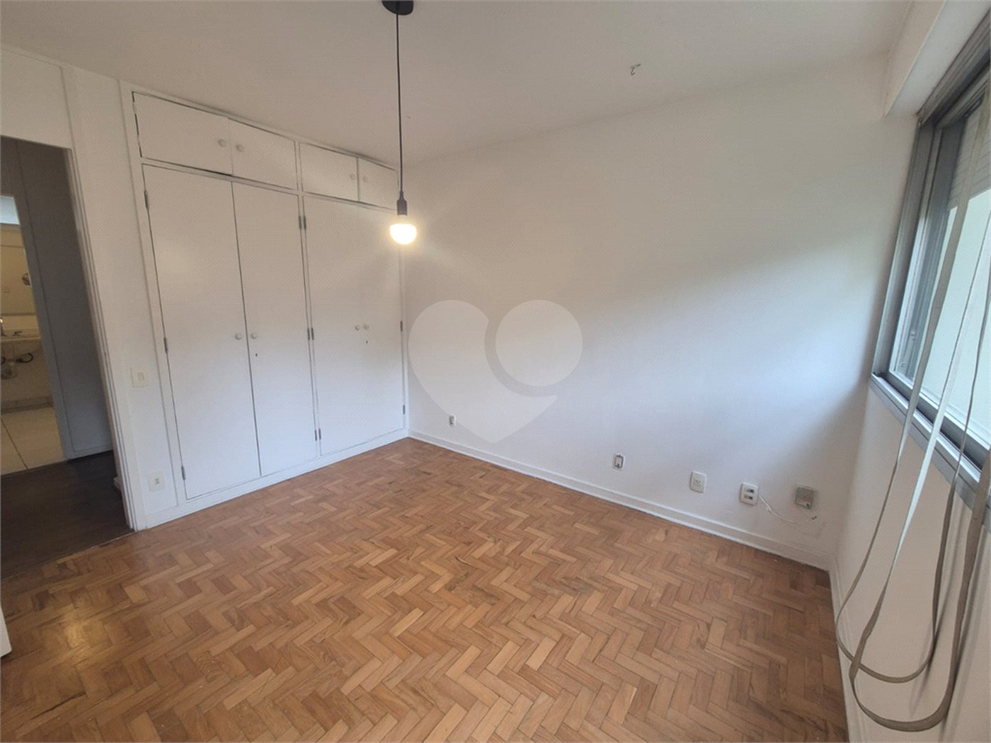 Apartamento à venda com 4 quartos, sendo 1 suíte,  em Itaim Bibi, São Paulo, SP