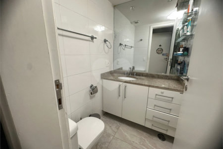 Apartamento à venda com 4 quartos, sendo 3 suítes, em Paraíso do Morumbi, São Paulo, SP