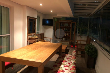 Apartamento à venda com 3 suítes em Vila Andrade, São Paulo, SP
