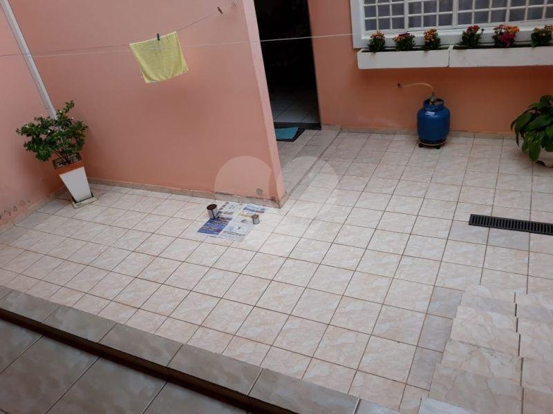 Sobrado à venda com 3 quartos, sendo 1 suíte,  em Chácara Jafet, Mogi das Cruzes, SP