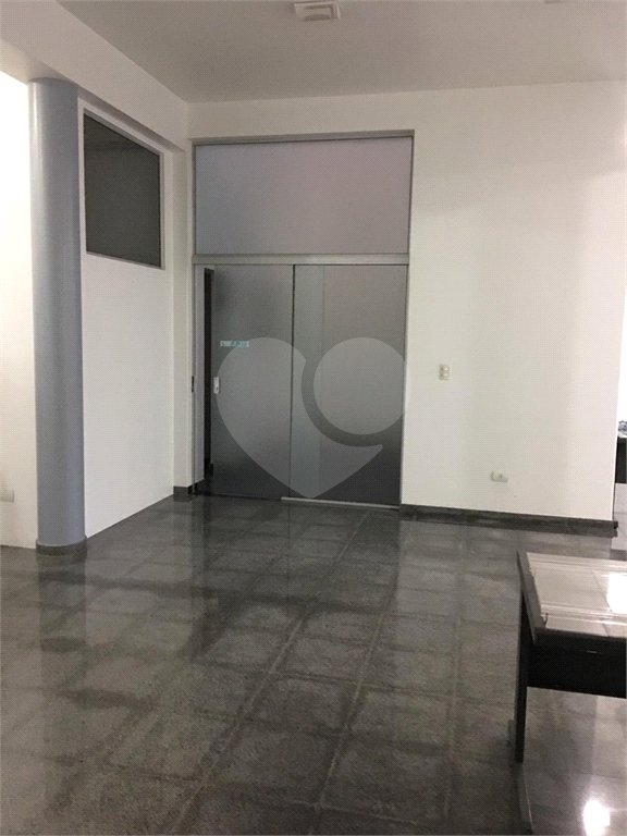 Salão Comercial para alugar em Cidade Satélite, Atibaia, SP