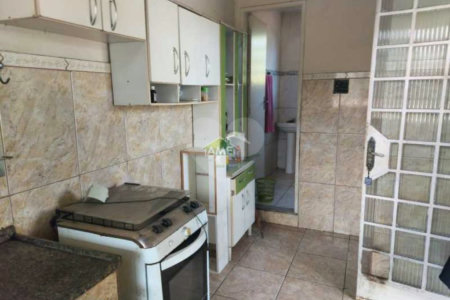 Casa à venda com 2 quartos, sendo 1 suíte, no condomínio River Plate, Rio de Janeiro - RJ